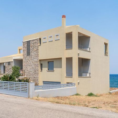Spacious Beachfront Maisonettes With Stunning Views & A Private Beach Monemvasía Екстериор снимка
