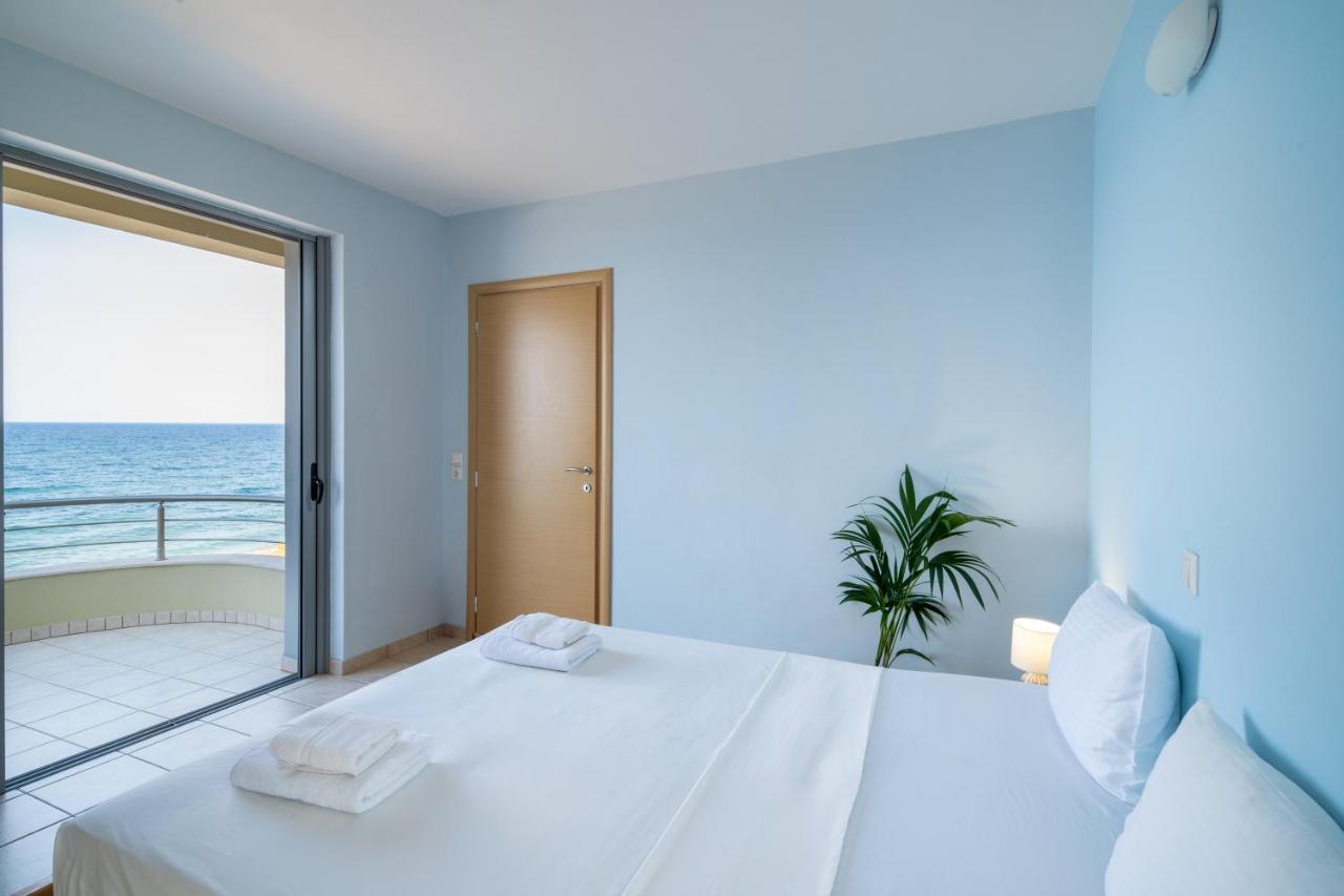 Spacious Beachfront Maisonettes With Stunning Views & A Private Beach Monemvasía Екстериор снимка