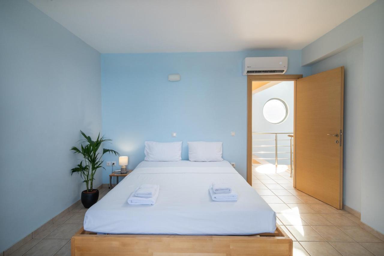 Spacious Beachfront Maisonettes With Stunning Views & A Private Beach Monemvasía Екстериор снимка